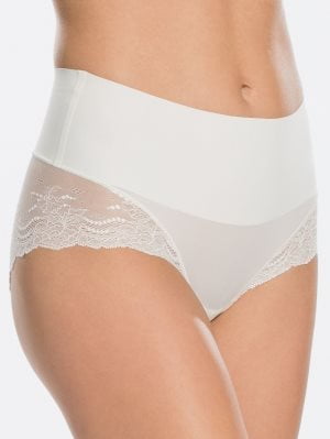 Undie-Tectable Lace Hi-hipster Hipster