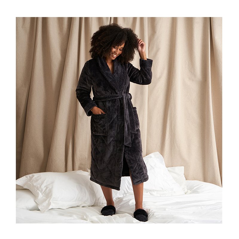Pretty You London Quilted Velour Robe Badjas 