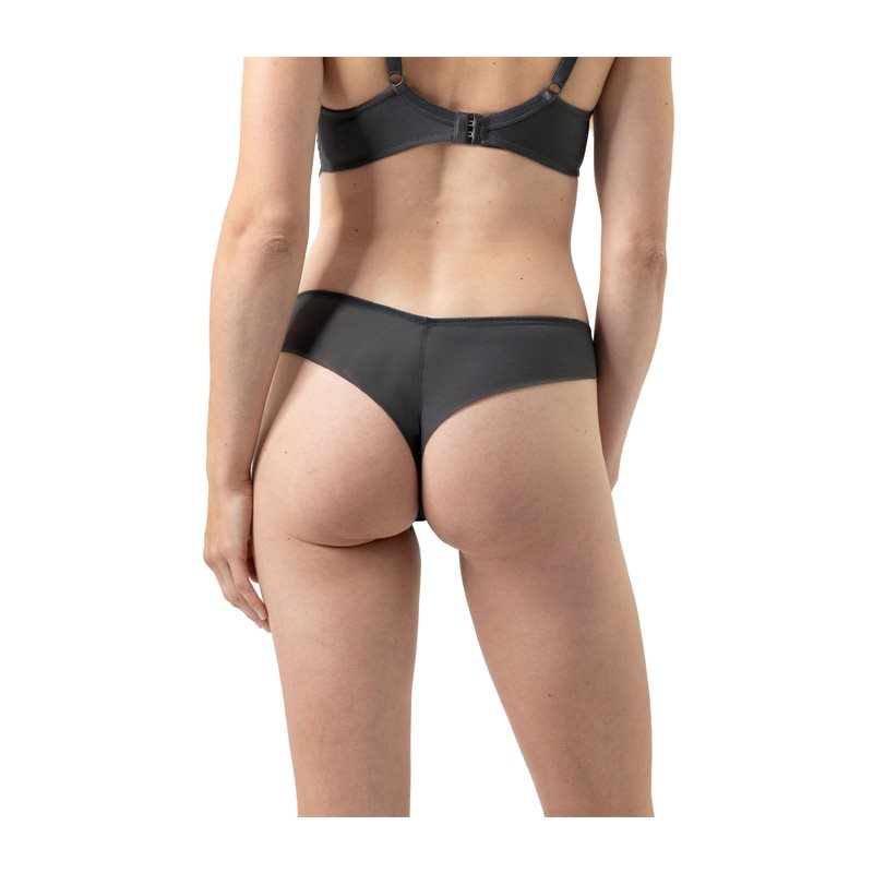 Delightful String