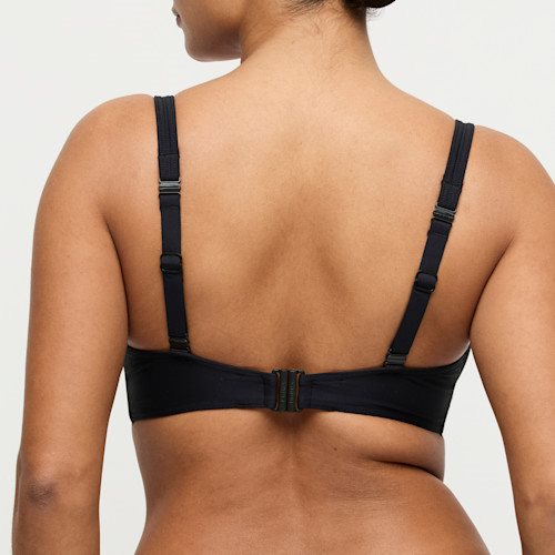 Uvita 1-DELIG Bikini met beugel voorgevormdPlunge