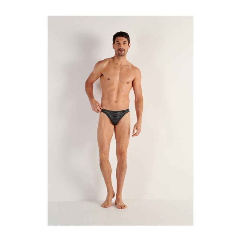 Monsieur Micro slip