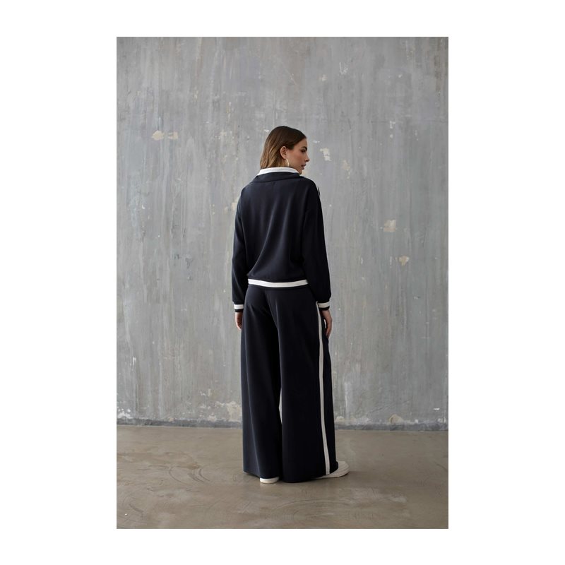 IC26FW-21+22L-Black 2-DELIG PyjamaJoggingpak